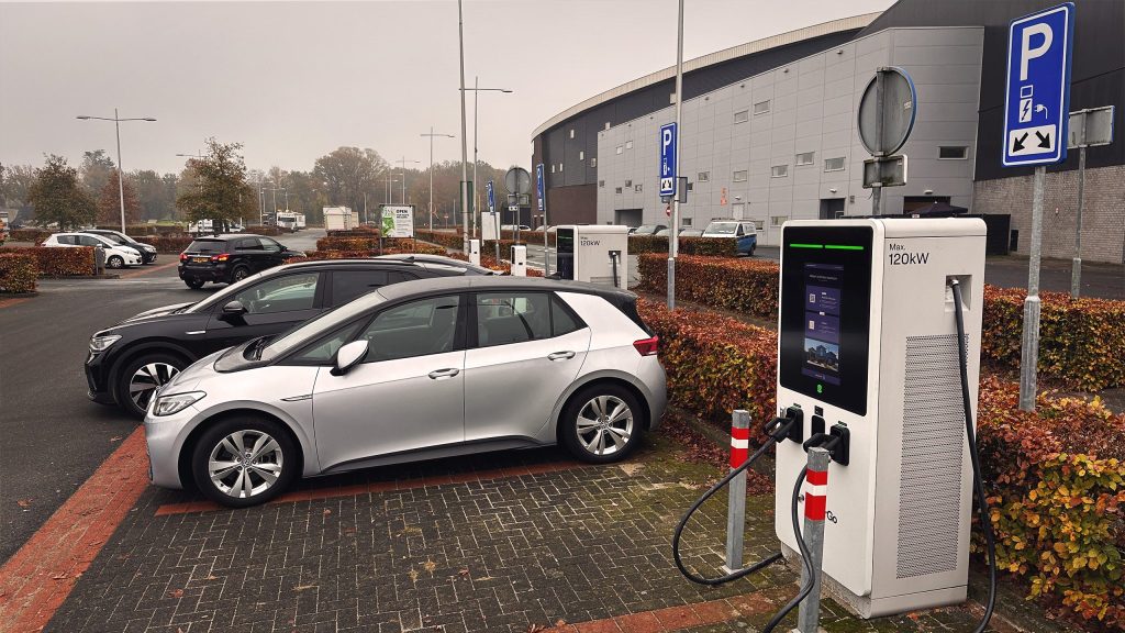 Gratis laden bij Intratuin Apeldoorn op 12 december dankzij PowerGo